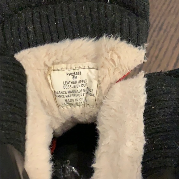 London Fog Winter Boots, excellent condition - Picture 3 of 6